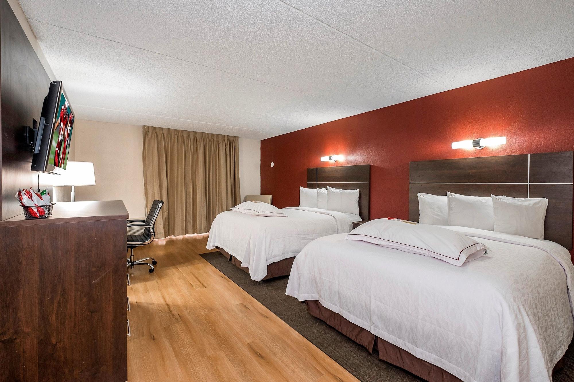 Red Roof Inn Plus+ & Suites Knoxville West - Cedar Bluff Екстериор снимка